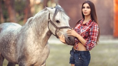 Horse with model girl Wallpaper