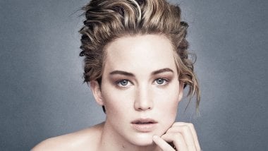 Jennifer Lawrence con cabello corto Fondo de pantalla