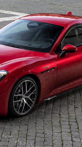 Maserati Rojo Gran Turismo Trofeo Fondo de pantalla