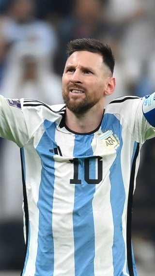 Messi in the Argentina National Team Wallpaper
