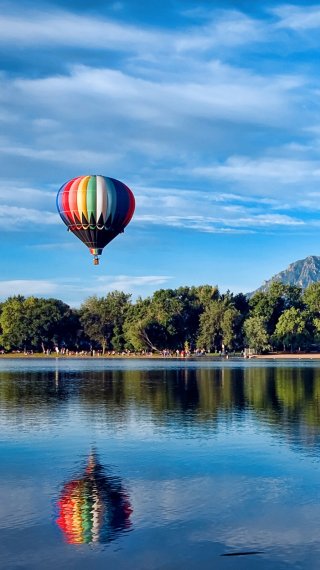 Hot air balloons in Colorado Wallpaper