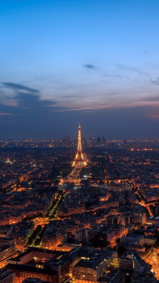 Landscape of Paris at night Wallpaper