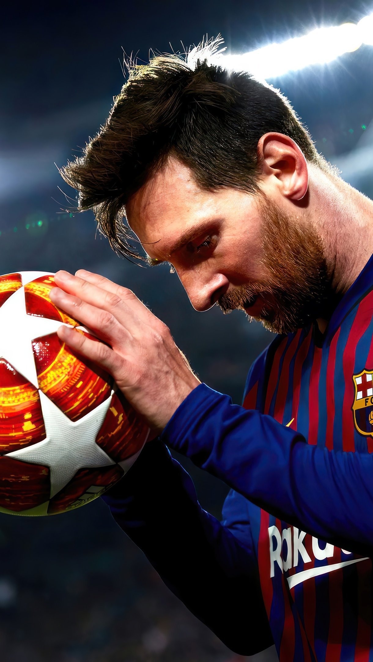 Thưởng thức những bức ảnh Messi 4k wallpaper sẽ đưa bạn vào trực tiếp cuộc chiến của Barcelona trong những trận đấu đầy kịch tính. Vẻ đẹp lộng lẫy của Camp Nou, sự gắn bó tuyệt vời giữa Messi và các đồng đội, cùng những khoảnh khắc đáng nhớ sẽ được tái hiện trên những hình nền chất lượng cao này. Hãy để bạn mất mình trong không khí sôi động của bóng đá và cảm nhận tinh hoa của môn thể thao vua.